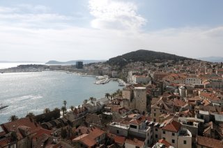 Lausanne Méditerranées 2025 met à l'honneur la région de la Dalmatie, ici Split en Croatie (archives). Keystone/EPA/ANTONIO BAT